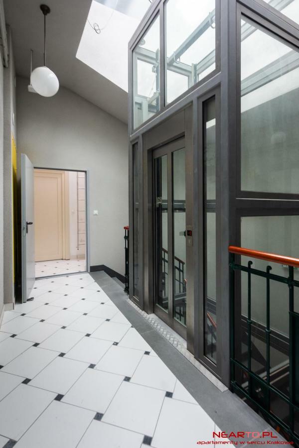 Premium Apartment Old Town Topolowa Краков Экстерьер фото